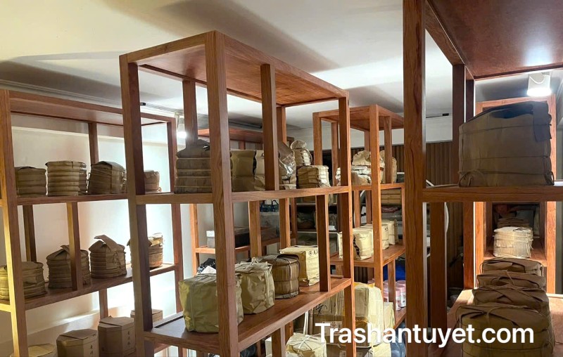 Trà Phổ Nhĩ bảo quản đúng cách sẽ làm tăng giá trị của trà theo thời gian
